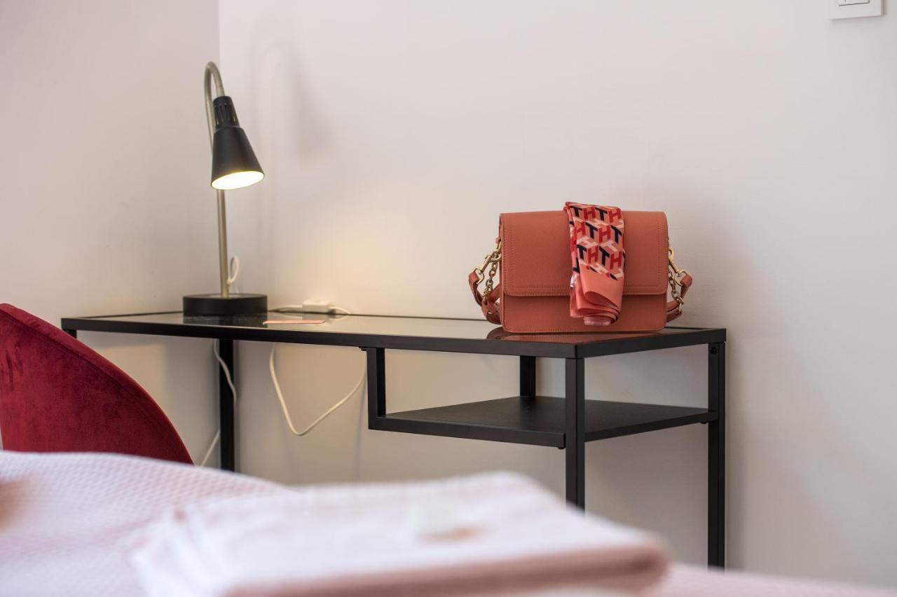 Modern Apartments Elle Malinska Vantacici Extérieur photo